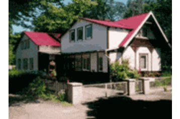 Estonia Privát Pärnu, Esterno